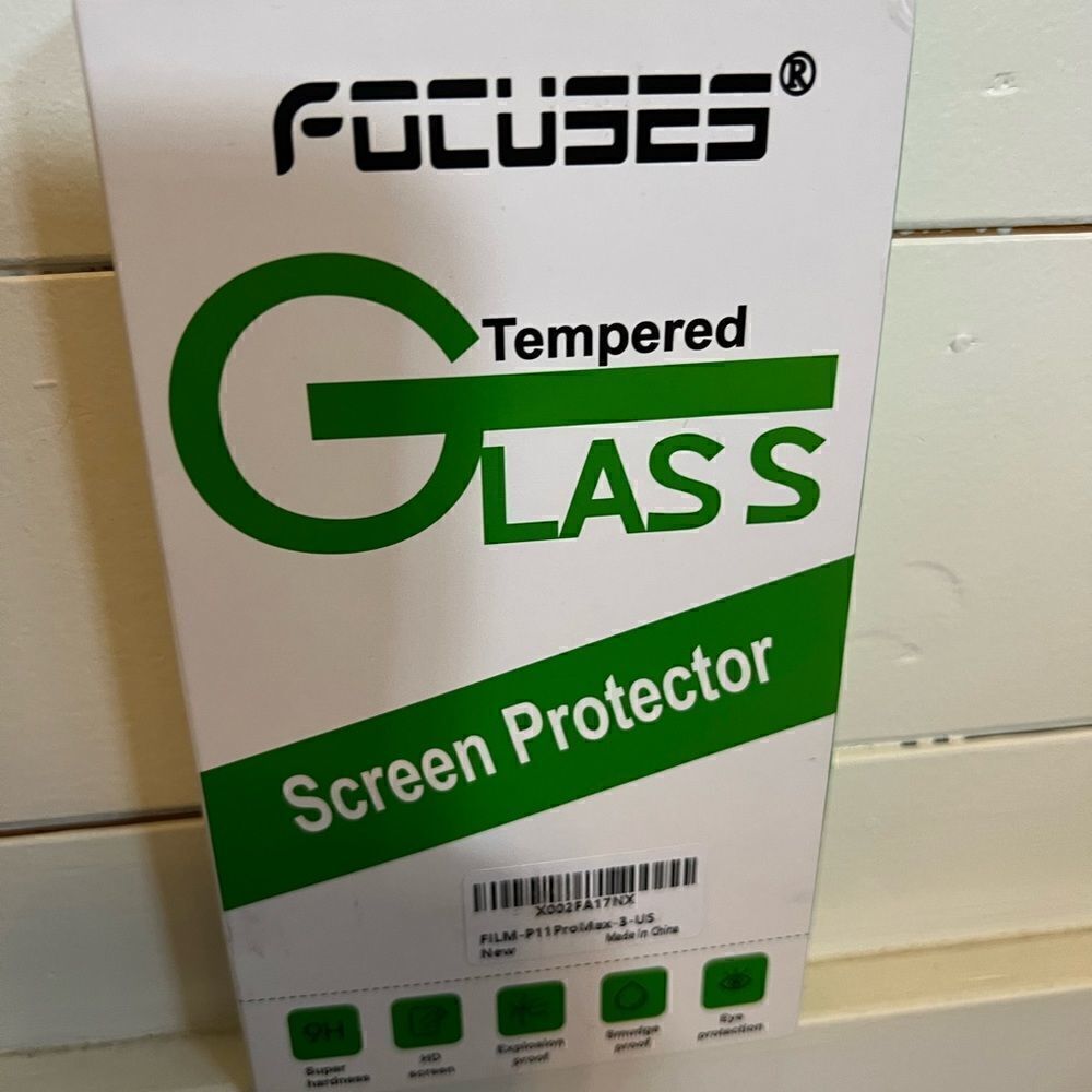 Focuses Eye Protection Tempered Glass Screen Protector